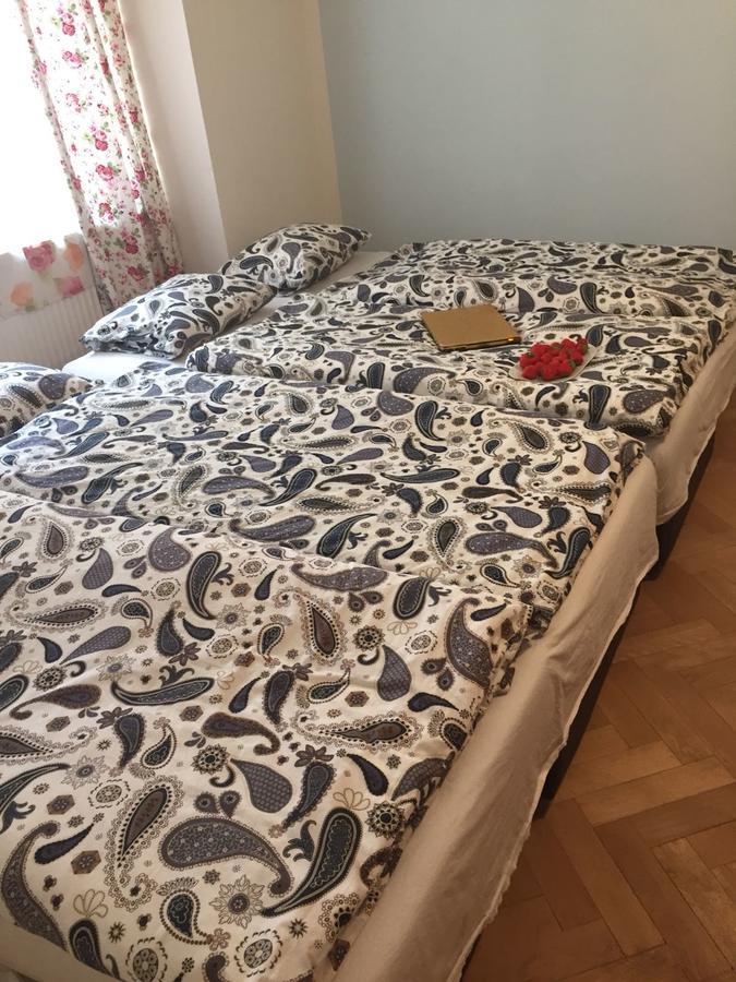 Condo In Vinohrady 프라하 외부 사진